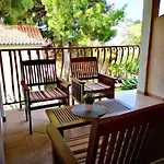 Apartment By The Sea Ivan Dolac, Hvar - 8700 *